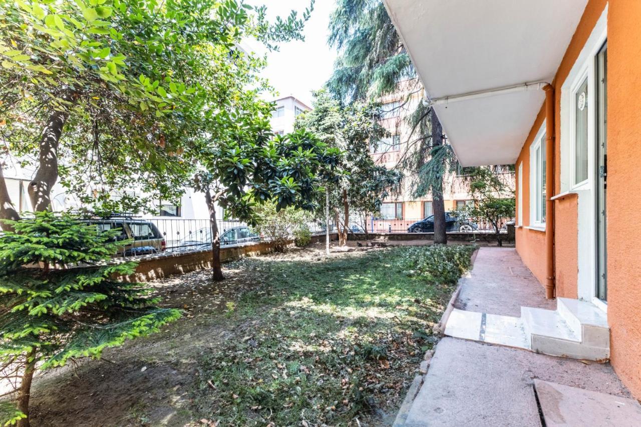 Appartement Flat W Garden Near Moda Coast In Kadikoy